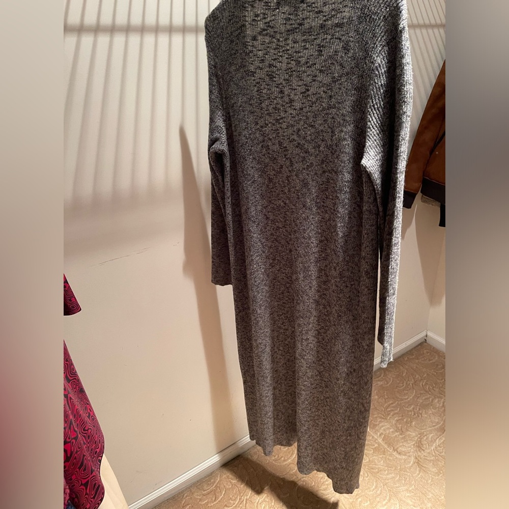 Cardigan - Picture 2 of 2